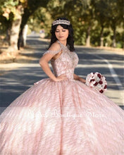 Load image into Gallery viewer, Shinny Sequined Ball Gown Quinceanera Dresses Beading Sweet 16 Dress Off the Shoulder vestidos de 15 años 2021