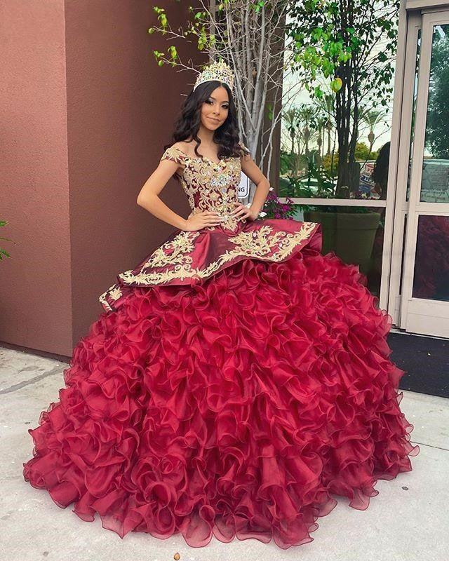 Burgundy Gold Embroidery Quinceanera Dresses 2022 Off Shoulder Crystal Twins Designss