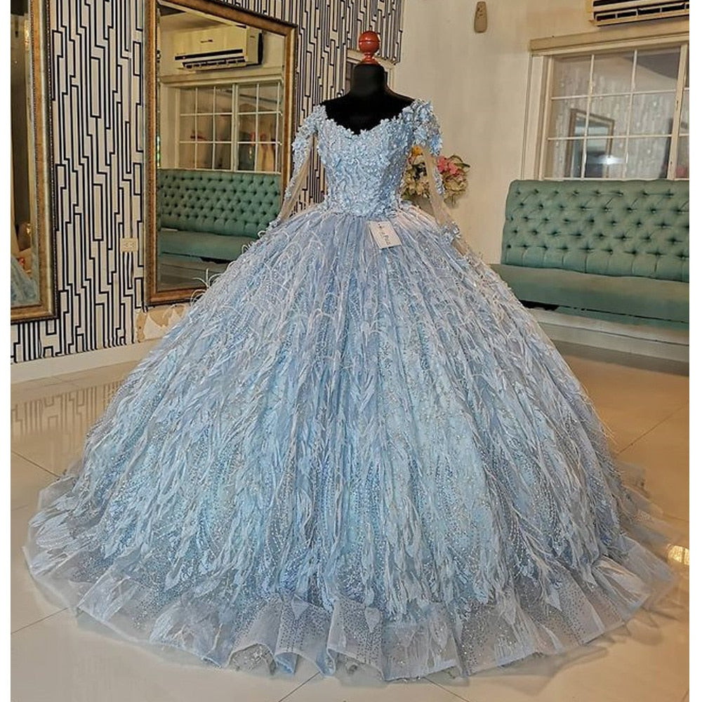 Sweet 16 Quinceanera Dresses  Ball Gown Feathers Pageant Gowns Vestidos De 15 Anos With Long Sleeves