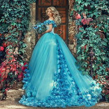 Load image into Gallery viewer, Blue Off Shoulder Quinceanera Dresses 2021 Red Ball Gown Tulle Flowers Formal Party Dress Sweet 18 Vestidos Elegant Prom Dress
