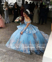 Load image into Gallery viewer, 2021 Ball Gown Lace Quinceanera Dresses Sky Blue 15 Sweet 16 Puffy Quinceanera Gown Prom Dresses for 15 Years Long Sleeve
