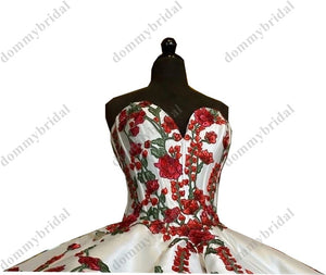 Beautiful Red Floral Flowers and White Ruffles Quinceanera Prom Formal Dresses 2022 Sweetheart Satin Corset Mexican Charro XV