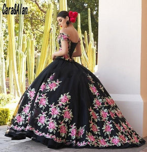 Charro Black Sweet 16 Embroidery Quinceanera Dresses Off the Shoulder vestido de 15 anos Ball Gown Prom Dress