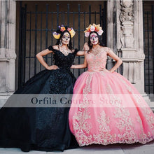 Load image into Gallery viewer, Mexican vestido de 15 años Pink Charro Quinceanera Dresses Puffy Skirt Beading Sweet 16 Dress Appliqued vestidos de xv años
