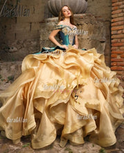 Load image into Gallery viewer, Mexican Gold Quinceanera Dresses Applique Beaded Off the Shoulder Charro Vestidos De 15 Años Organza Ruffles Sweet 16 Gowns
