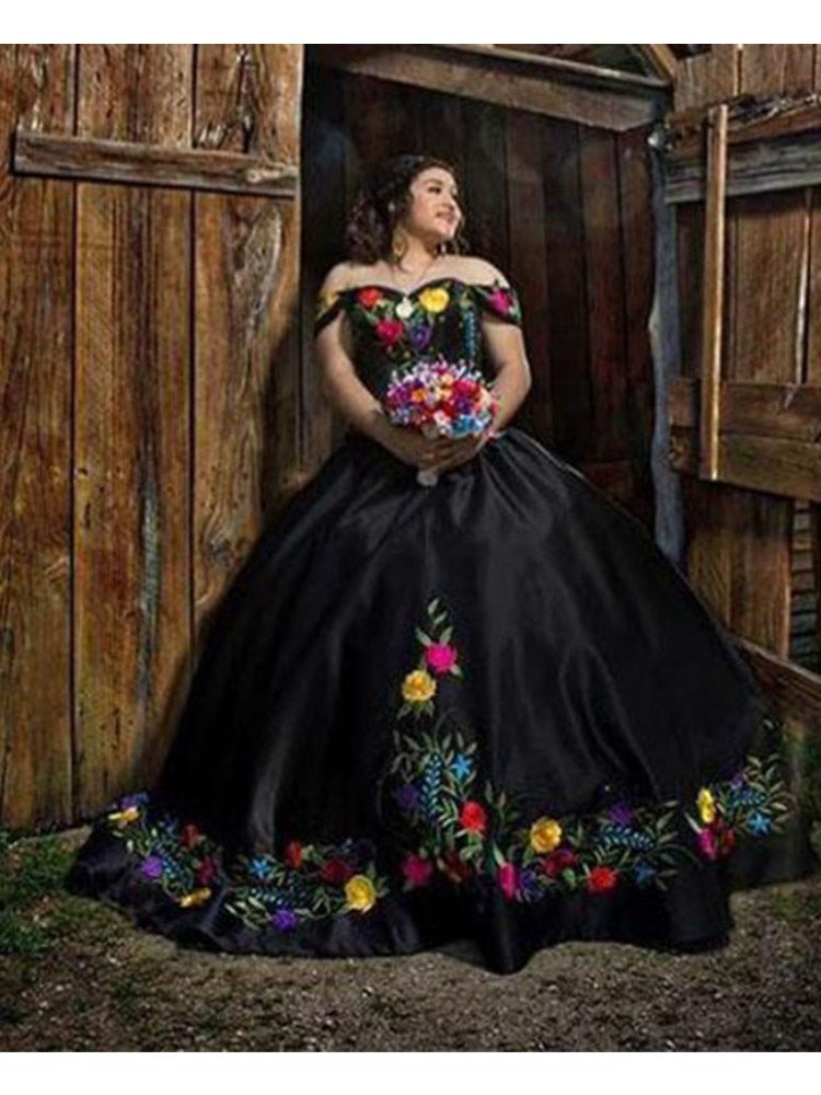 Sexy Black Mexican Colorful Flower Embroidery Ball Gown Satin Quinceanera Prom Formal Party Dresses 2022 Princess Vestido De 15