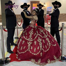 Load image into Gallery viewer, Luxury Red Gold Quinceanera Dresses Ball Gown Sequin Corset Plus Size Mexican 15 year old Sixteen Princess Sweet 16 Prom Dress

