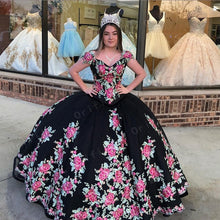 Load image into Gallery viewer, Vestido De 15 Anos Mexican Style Embroidery Lace Quinceanera Dress Off the Shoulder Ball Gown Prom Birthday Party Dress
