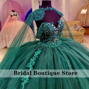 Emerald Green Quinceanera Dresses with Detachable Cape Appliques Beaded Sweet 15 16 Dress vestidos de xv años