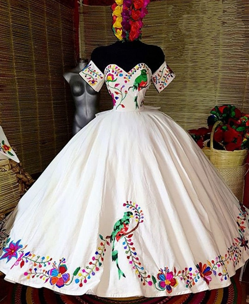 Fabulous White 3D Flowers Ball Gown Mexican Quinceanera Prom Dresses Embroidery Sweet 16 Dress Vestidos 15 Anos